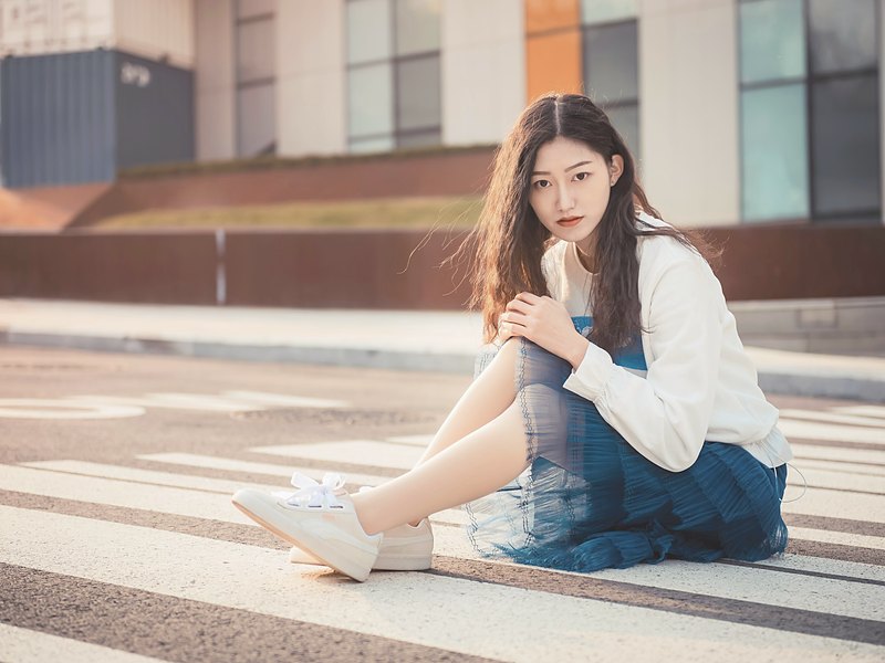 데님 미디 스커트